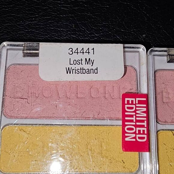 New Wet N Wild Limited Edition Eyeshadow Lost My Wristband Lot of 2 - Picture 2 of 2